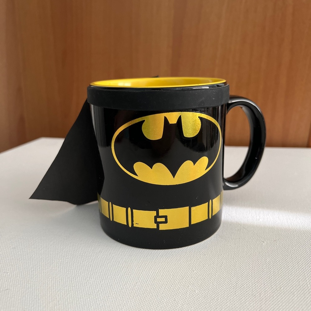Batman cape cup